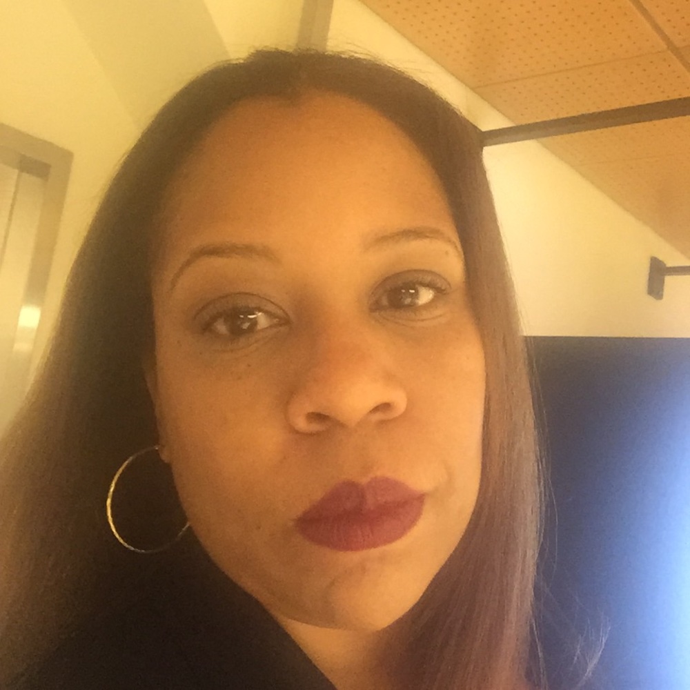 Meet your Posher, Novey